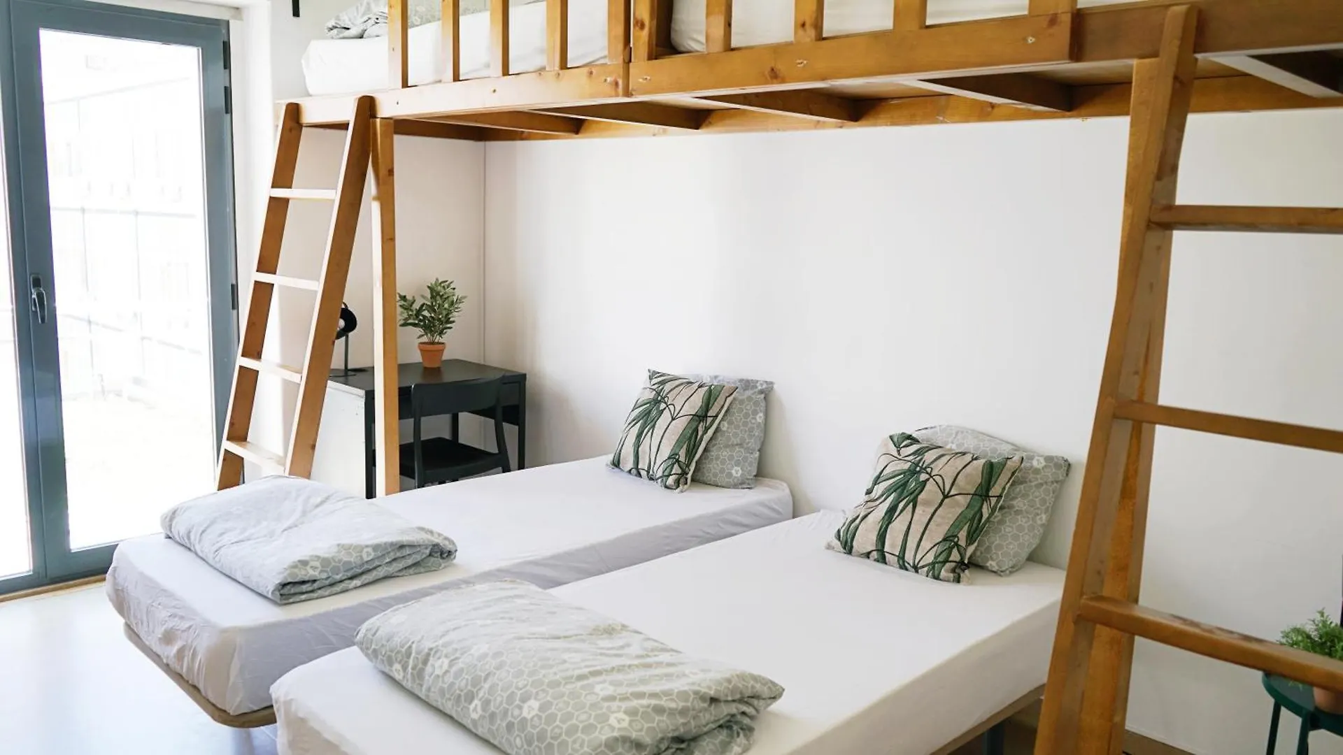 Wot Lisbon Nomad Hostel