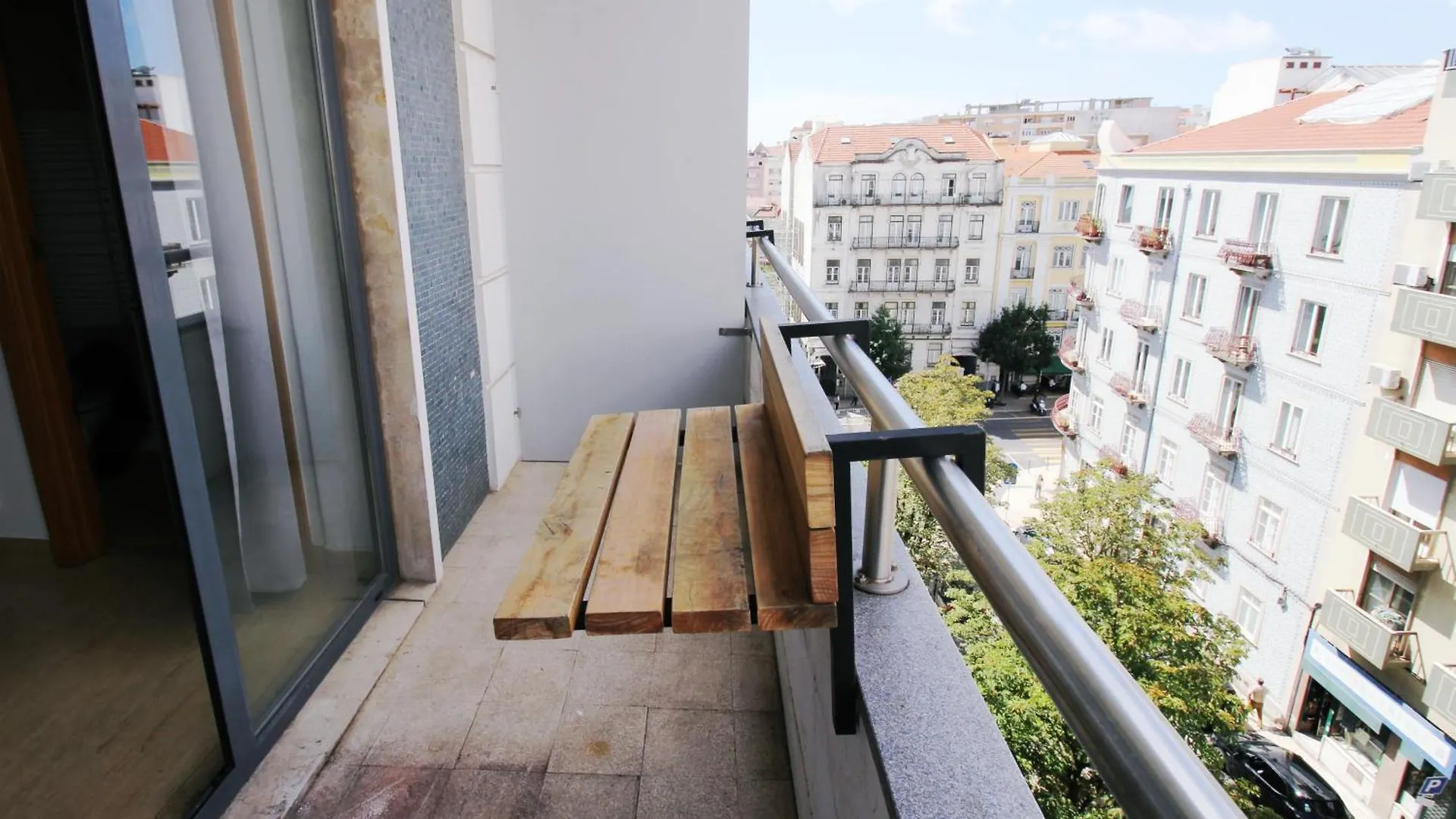 Wot Lisbon Nomad Hostel