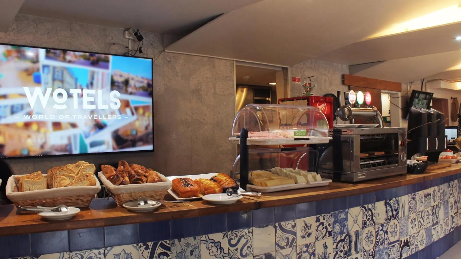 Wot Lisbon Nomad Hostel Portugal